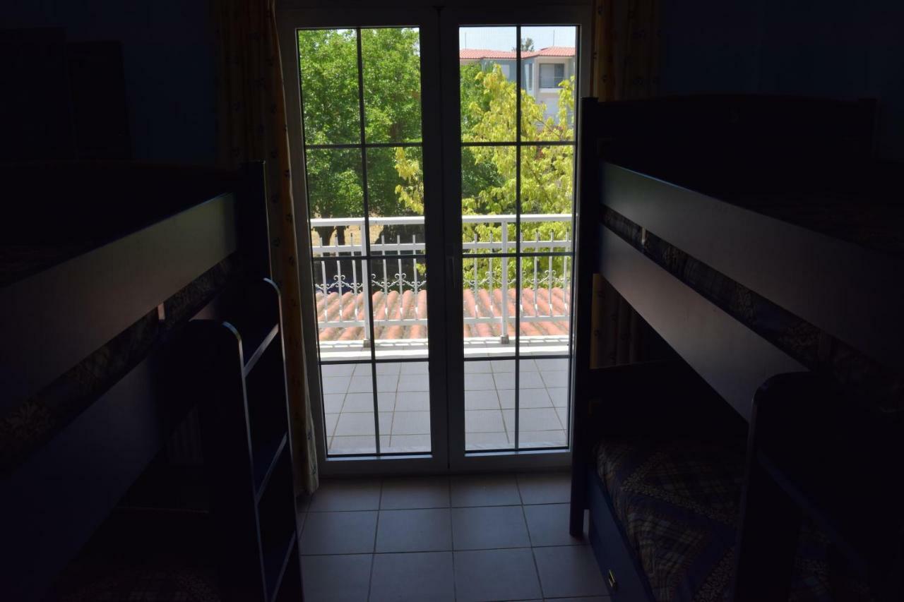 Villa Close To The Beach Ormos Panagias Bagian luar foto